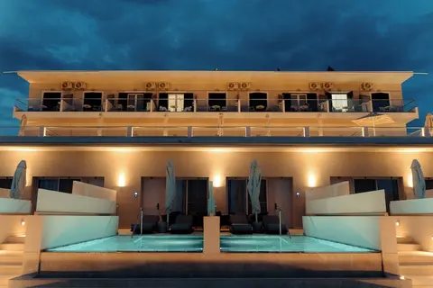 Limanaki Hotel