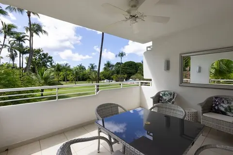 Glitter Bay Estate 214 1 Bedroom Apts