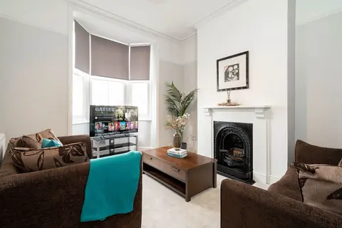 Beautiful Townhouse in Birmingham's Leafy Suburbs