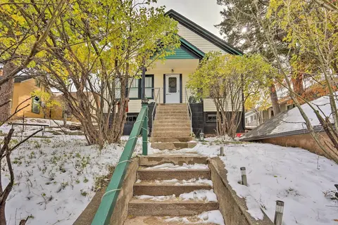 Mountain-view Lead Home w/ Patio + Fire Pit!