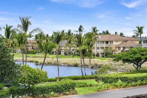 Waikoloa Beach S E33 2 Bedroom Condo by RedAwning