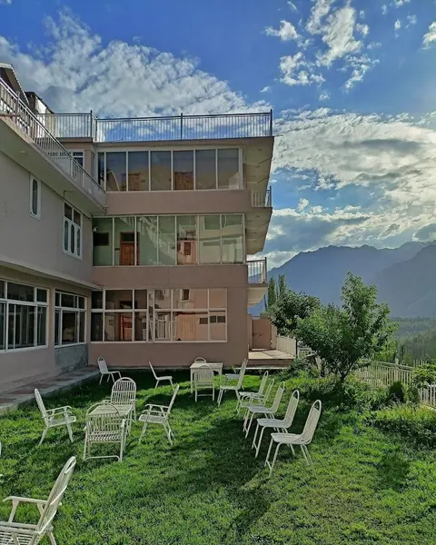 Mulberry Hotel