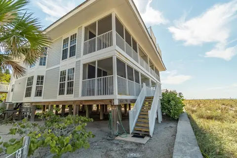 Beach Two Bedroom Villa by RedAwning