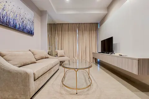 Nice And Elegant 1Br At 15Th Floor Branz Bsd City Apartment