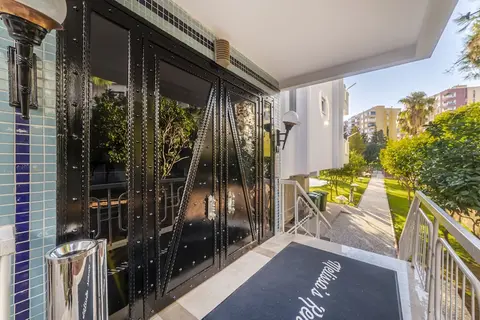 Melissa's Suites
