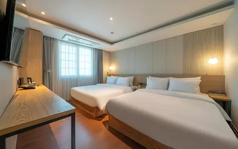 Busan Yonghodong Adena Hotel