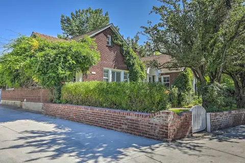 Historic Reno Home on Riverwalk: 1 Mi to Midtown