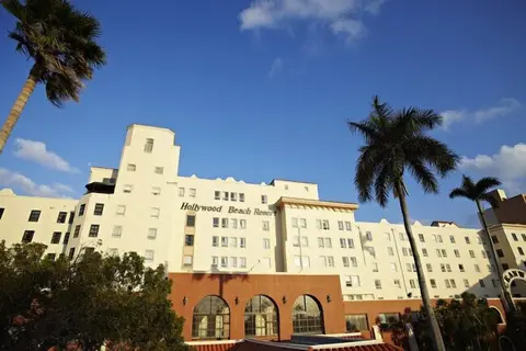 515 Studio Hollywood Beach