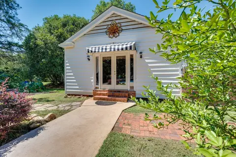 Pet-friendly Fort Valley Home w/ Private Pool