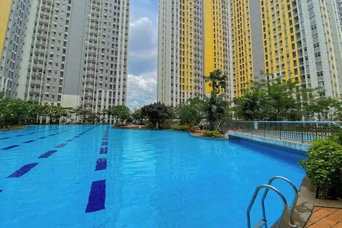Strategic And Restful 2Br Springlake Summarecon Bekasi Apartment