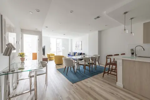 Deedee's Lofts on Jackson