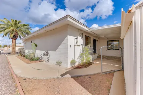Convenient Mesa Apartment ~ 9 Mi to Downtown