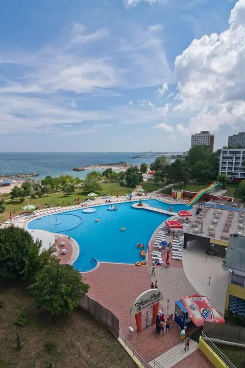 Hotel Cleopatra