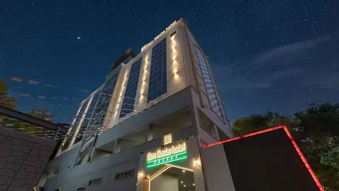 Den Basta Forest Hotel