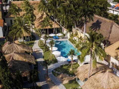 Coco Cottage Beachfront Resort