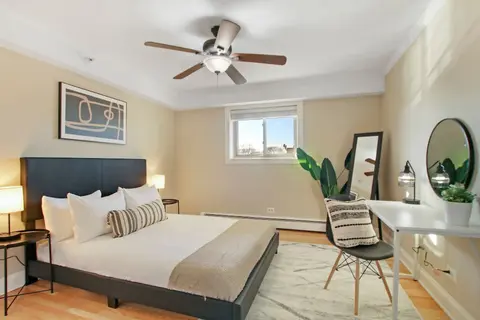 Sunny 1BR Apt in Suburb - Salem 3C rep