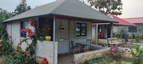 Shikra Mountains & Hills Resort