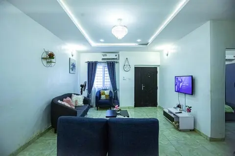 Immaculate 2-bed Apartment in Lagos