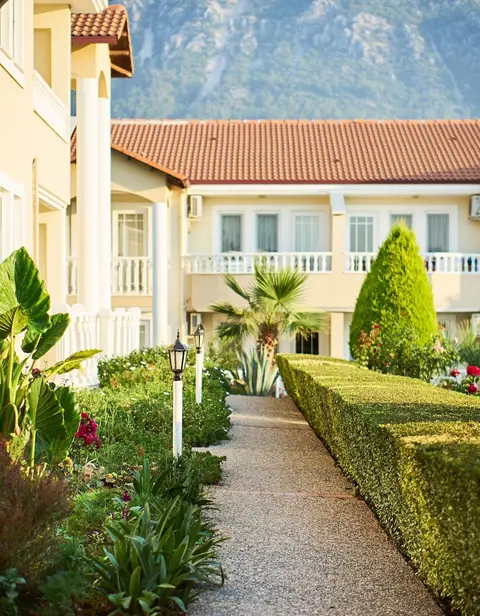Larimar Suite Hotel