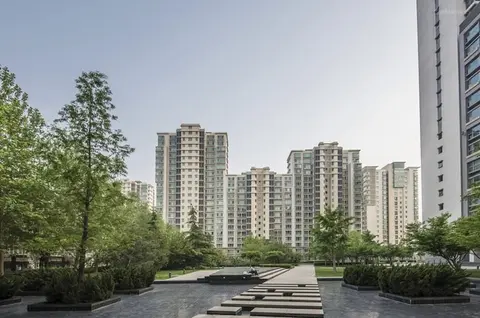 BEIJING SEASONS PARK APARTMENT