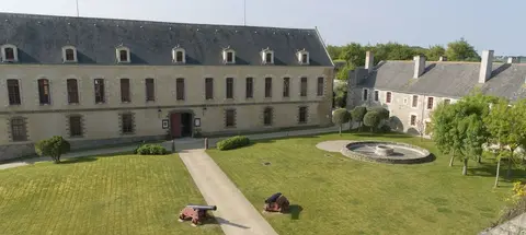 Citadelle Vauban Hôtel Musée