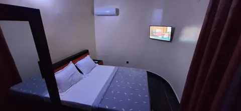 Room-economy Double Bed in Royal Blue Gu