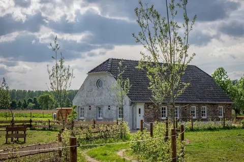 Apartment in Sint-oedenrode Near Henkenshage