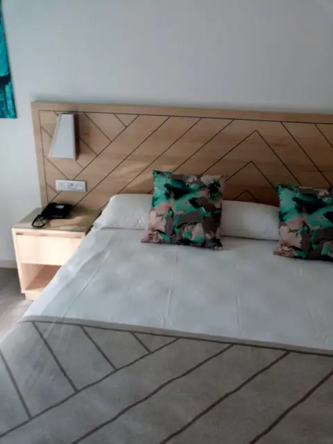 Cornwall Courts Apartment