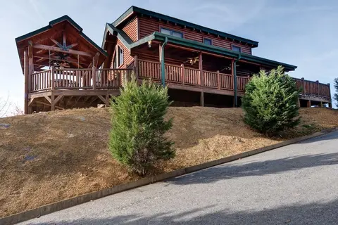 Serenity Peak by Jackson Mountain Rentals