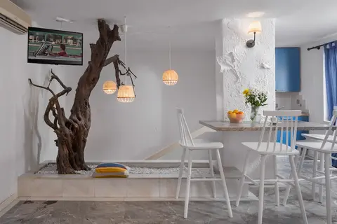 Villa Cissa Apartments by Irundo
