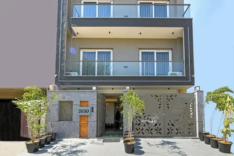FabHotel Soft Stayz