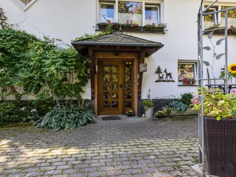 Quiet, Cozy Apartment in Menkhausen near Ski Area