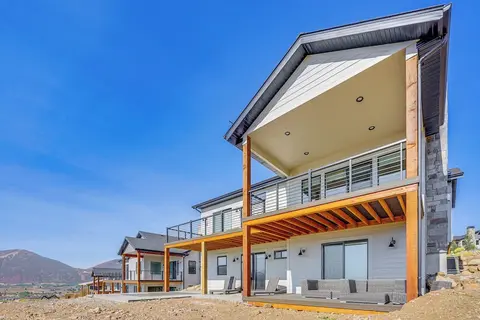 New Home w/ Amazing Views in Eden < 6 Mi to Ski!