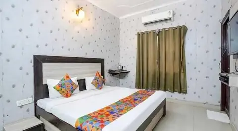 Hotel Taj Royale