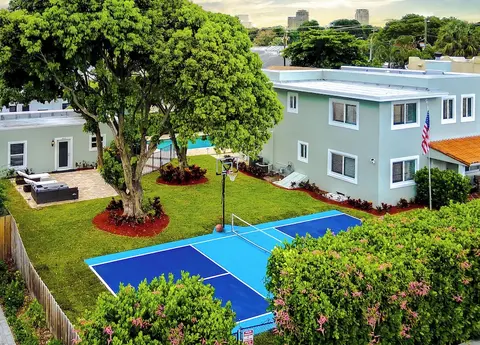 West Palm Oasis