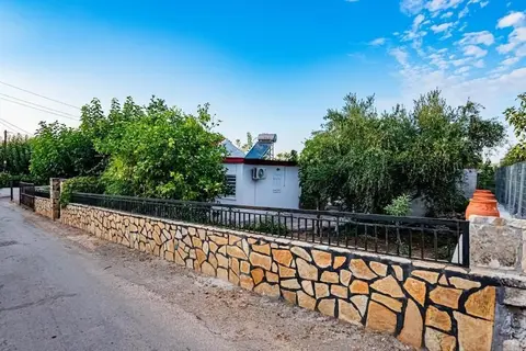 Helen's House