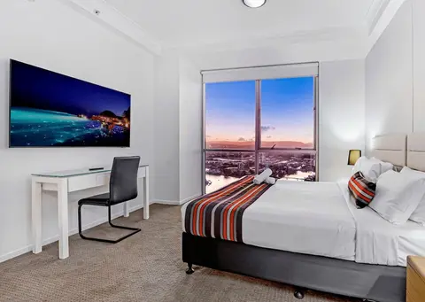 Level 45 Luxury Sub-Penthouse in Surfers
