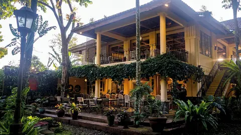 Kayu Arum Resort