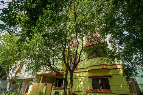 OYO 894 Apartment Hotel 510 Chetana