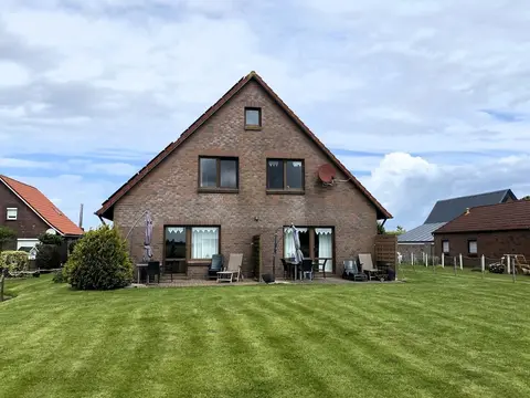 Geraeumige Ferienwohnungen mit Eigener Terrasse, Nessmersiel