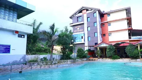 Hotel The Woodz