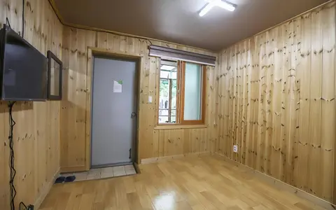 Cheongpyeonggyegok Bangju Pension