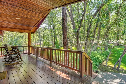 Stunning Pinetop-lakeside Cabin: Ski, Golf, Hike!