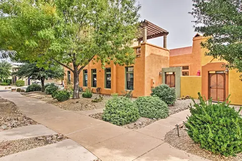 Adobe Escape w/ Outdoor Kitchen & Pool Access