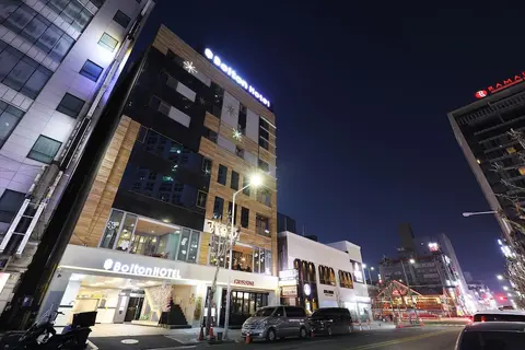 Bolton Hotel