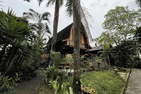 Raja'S Bungalows