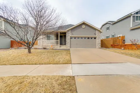 5 Mi to Cherry Creek State Park: Cozy Family Home!