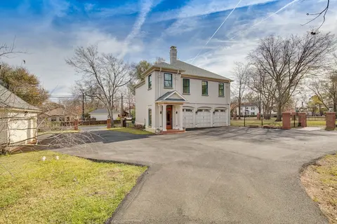 Historic Charnwood Guest House- 1 Mile to Downtown