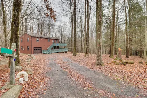6 Mi to Jack Frost Ski Resort: Family Home w/ Deck