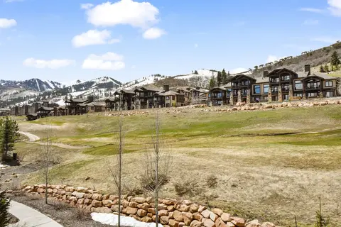 Juniper by Luxury Mountain Destinations